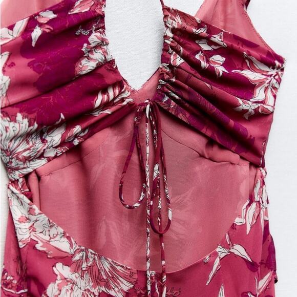 ZARA BLOGGER FAVORITE RUFFLED PRINT DRESS - Picture 14 of 15